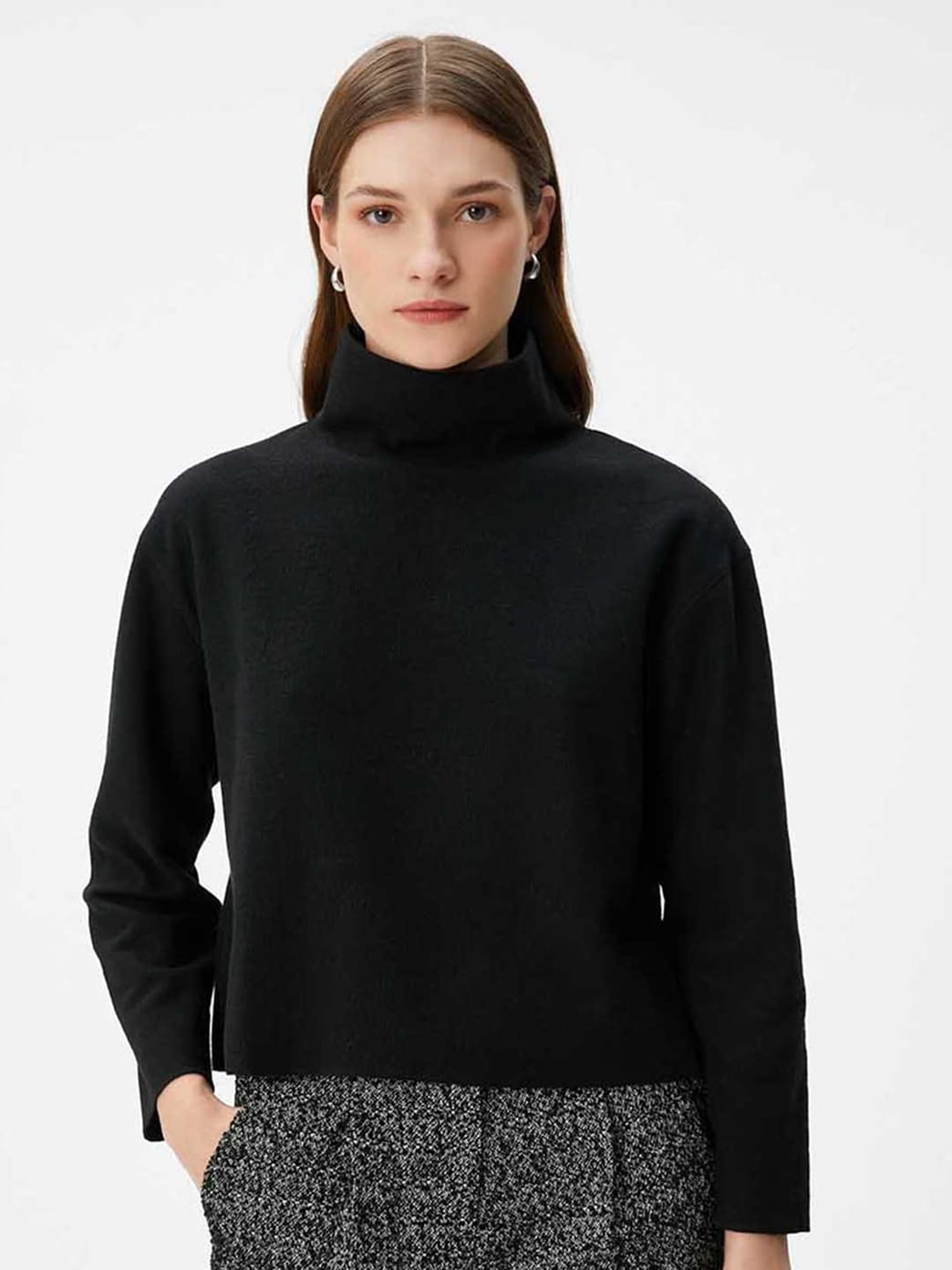 Nike Sportswear Tee Shirts #09